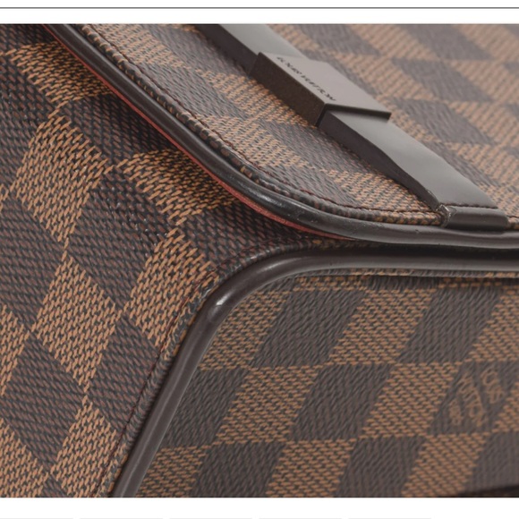 LOUIS VUITTON Tribeca Carre⚜️ - Picture 10 of 15